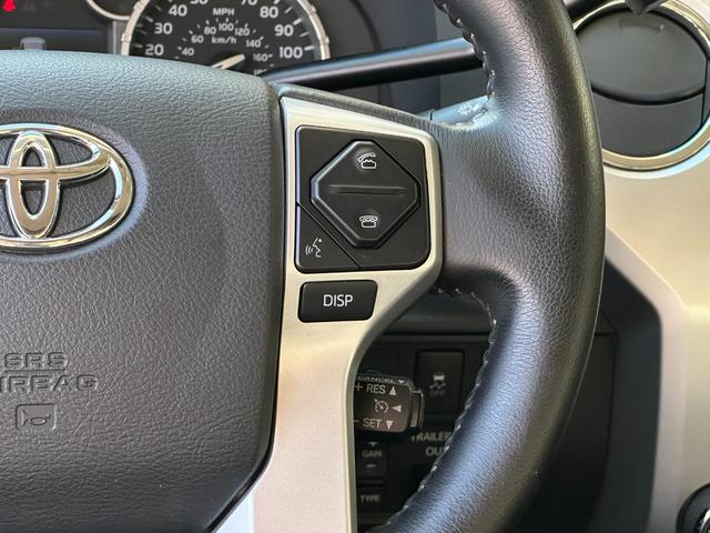 タンドラ ＳＲ５　２０１７ｙモデル・新車並行・４ＷＤ・張替ブラックハーフレザーアルパイン製（７ＤＶ）フルセグＳＤナビ・フリップダウンモニター・Ｆｕｅｌ　Ｏｆｆ－Ｒｏａｄ製Ｄ５５４　２０インチＡＷ（36枚目）