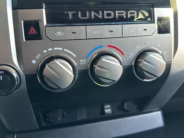 タンドラ ＳＲ５　２０１７ｙモデル・新車並行・４ＷＤ・張替ブラックハーフレザーアルパイン製（７ＤＶ）フルセグＳＤナビ・フリップダウンモニター・Ｆｕｅｌ　Ｏｆｆ－Ｒｏａｄ製Ｄ５５４　２０インチＡＷ（46枚目）