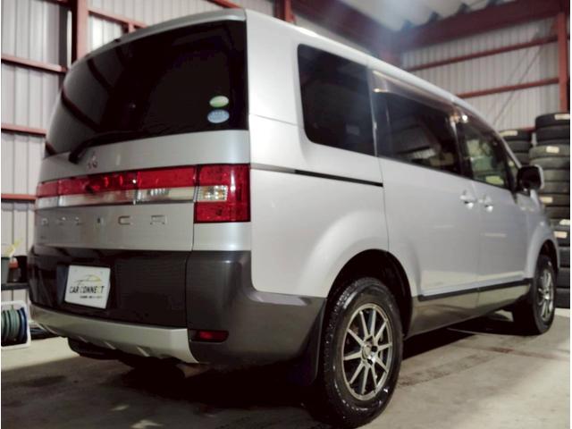 デリカＤ：５ Ｇ　パワーパッケージ　ワンオーナー　ユーザー買取　走行メーターチェック済み　社外ナビ　ワンセグ　バックカメラ　切替４ＷＤ　ＥＴＣ　パドルシフト　両側パワースライドドア　３列シート　横滑り防止機能（28枚目）