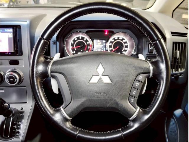 デリカＤ：５ Ｇ　パワーパッケージ　ワンオーナー　ユーザー買取　走行メーターチェック済み　社外ナビ　ワンセグ　バックカメラ　切替４ＷＤ　ＥＴＣ　パドルシフト　両側パワースライドドア　３列シート　横滑り防止機能（53枚目）