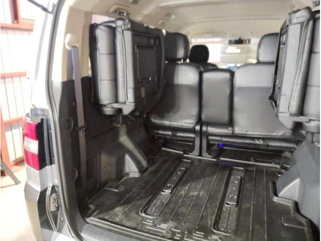 デリカＤ：５ Ｇ　パワーパッケージ　ワンオーナー　ユーザー買取　走行メーターチェック済み　社外ナビ　ワンセグ　バックカメラ　切替４ＷＤ　ＥＴＣ　パドルシフト　両側パワースライドドア　３列シート　横滑り防止機能（67枚目）