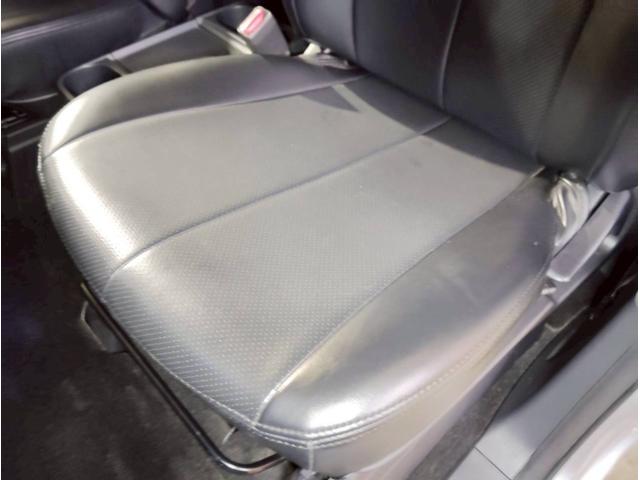 デリカＤ：５ Ｇ　パワーパッケージ　ワンオーナー　ユーザー買取　走行メーターチェック済み　社外ナビ　ワンセグ　バックカメラ　切替４ＷＤ　ＥＴＣ　パドルシフト　両側パワースライドドア　３列シート　横滑り防止機能（76枚目）