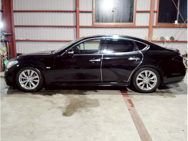 フーガ 250GT Aパッケージ 純正ナビ フルセグ バック・サイドカメラ 横滑り防止機能 クルーズコントロール ステアスイッチ ETC PWシート ユーザー買取 走行メーターチェック済 車高調 社外マフラー・テール HID フォグ(13枚目)