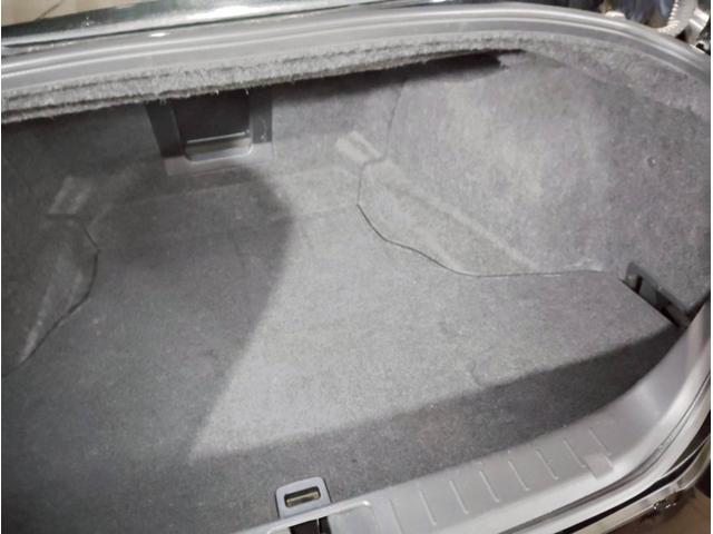 フーガ 250GT Aパッケージ 純正ナビ フルセグ バック・サイドカメラ 横滑り防止機能 クルーズコントロール ステアスイッチ ETC PWシート ユーザー買取 走行メーターチェック済 車高調 社外マフラー・テール HID フォグ(77枚目)