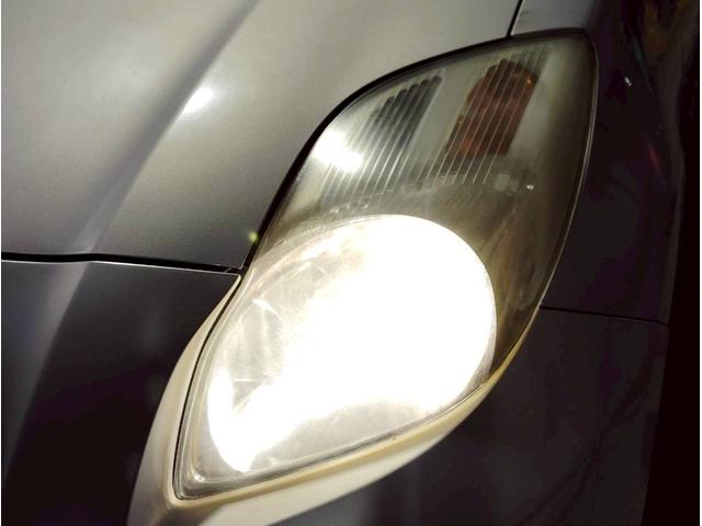 ヴィッツ Ｆ　ユーザー買取車　純正ナビ　ＬＥＤライト　キーレス　ＡＢＳ　ＰＳ　ＰＷ　マット　デアイサー　４ＷＤ（34枚目）