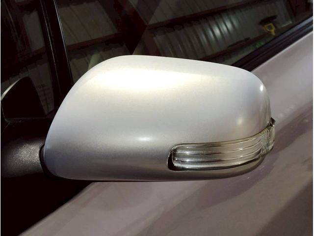 ヴィッツ Ｆ　ユーザー買取車　純正ナビ　ＬＥＤライト　キーレス　ＡＢＳ　ＰＳ　ＰＷ　マット　デアイサー　４ＷＤ（36枚目）