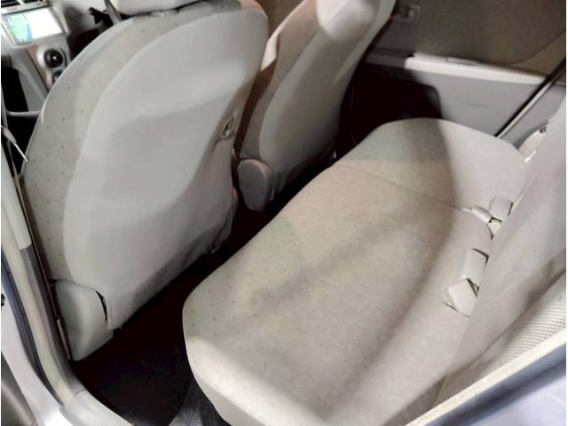 ヴィッツ Ｆ　ユーザー買取車　純正ナビ　ＬＥＤライト　キーレス　ＡＢＳ　ＰＳ　ＰＷ　マット　デアイサー　４ＷＤ（64枚目）