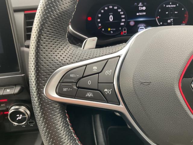 アルカナ ルノー スポール ラインマイルドハイブリッド ナビ、7インチディスプレイ、AppleCarPlay、Android auto、衝突軽減ブレーキ、360°カメラ、前席シートヒーター、ステアリングヒーター、LED 全周囲カメラ レーンアシスト(9枚目)