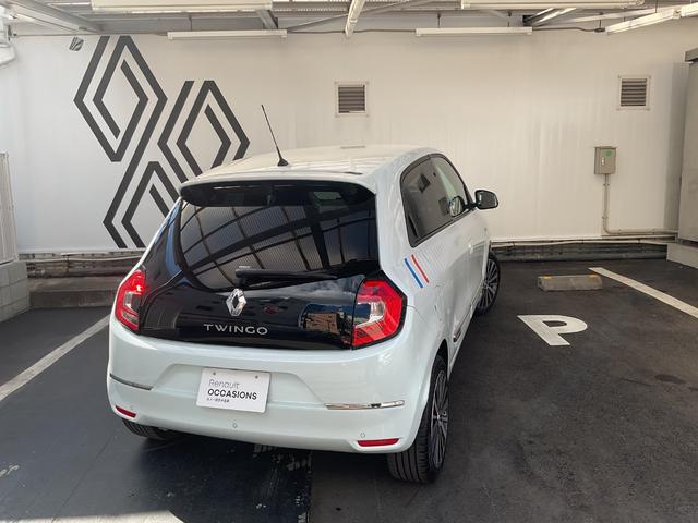 トゥインゴ インテンス リミテ 専用ナビゲーション+地デジチューナー&car playAndroidauto搭載 (ブランクォーツM)(39枚目)