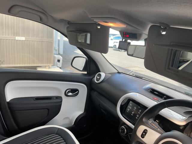 トゥインゴ インテンス リミテ 専用ナビゲーション+地デジチューナー&car playAndroidauto搭載 (ブランクォーツM)(41枚目)