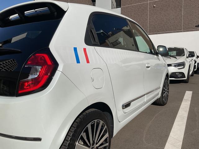 トゥインゴ インテンス リミテ 専用ナビゲーション+地デジチューナー&car playAndroidauto搭載 (ブランクォーツM)(43枚目)