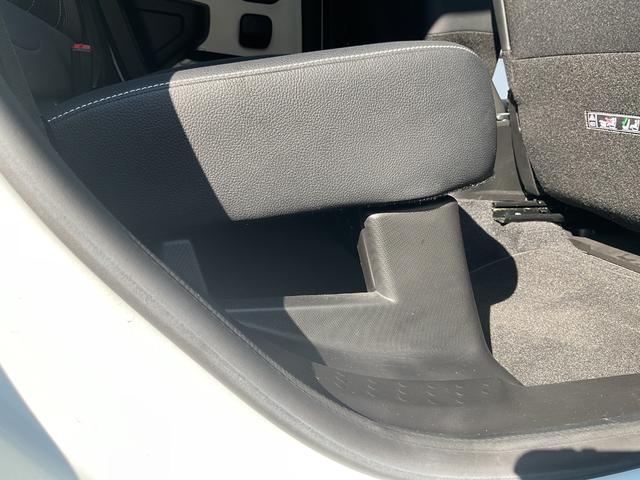 トゥインゴ インテンス リミテ 専用ナビゲーション+地デジチューナー&car playAndroidauto搭載 (ブランクォーツM)(69枚目)