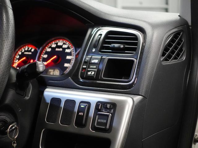 ステップワゴン スパーダ２４Ｔ　無限グリル／ＴＥＩＮ車高調／Ｖｉｅｎｎａディッシュ１９インチアルミ／社外マフラー／パワースライドドア／Ｃａｒｒｏｚｚｅｒｉａナビ／バックカメラ／オートエアコン／ＬＥＤルームランプ／ヘッドライトＰＰＦ（38枚目）