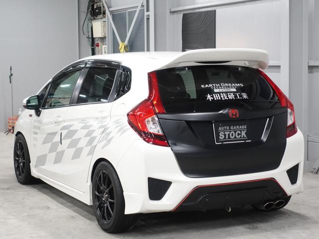 フィット ＲＳ　ＮＯＢＬＥＳＳＥフルエアロ／ＢＬＩＴＺマフラー／ＣＵＳＣＯ車高調／ＺＥＲＯＦＩＧＨＴＥＲ　ＥＣＵ＆パワーチャンバー／無限グリル／ＷｅｄｓＳｐｏｒｔ１６インチアルミ／跳上リアスポイラー（4枚目）