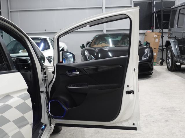 フィット ＲＳ　ＮＯＢＬＥＳＳＥフルエアロ／ＢＬＩＴＺマフラー／ＣＵＳＣＯ車高調／ＺＥＲＯＦＩＧＨＴＥＲ　ＥＣＵ＆パワーチャンバー／無限グリル／ＷｅｄｓＳｐｏｒｔ１６インチアルミ／跳上リアスポイラー（57枚目）