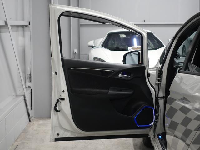 フィット ＲＳ　ＮＯＢＬＥＳＳＥフルエアロ／ＢＬＩＴＺマフラー／ＣＵＳＣＯ車高調／ＺＥＲＯＦＩＧＨＴＥＲ　ＥＣＵ＆パワーチャンバー／無限グリル／ＷｅｄｓＳｐｏｒｔ１６インチアルミ／跳上リアスポイラー（59枚目）