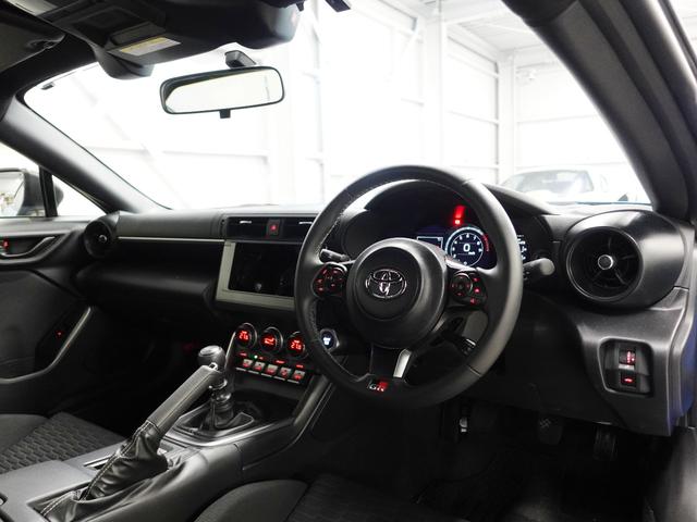 ＧＲ８６ ＲＣ　ブライトブルーＩＩ／ＲＡＹＳ１７インチアルミ／クリアランスソナー／クルーズコントロール／プッシュスタート／ＬＥＤヘッドライト／左右独立デジタル表記オートエアコン（3枚目）