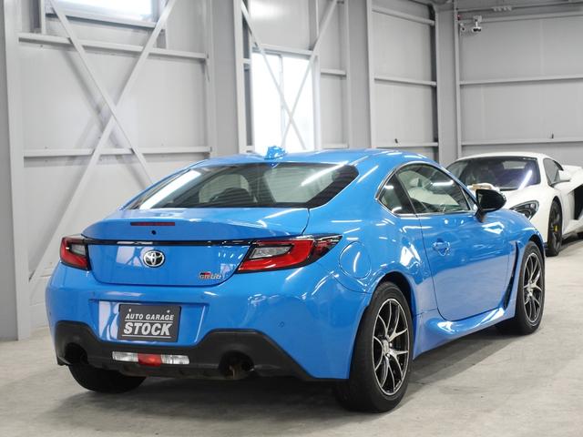 ＧＲ８６ ＲＣ　ブライトブルーＩＩ／ＲＡＹＳ１７インチアルミ／クリアランスソナー／クルーズコントロール／プッシュスタート／ＬＥＤヘッドライト／左右独立デジタル表記オートエアコン（8枚目）