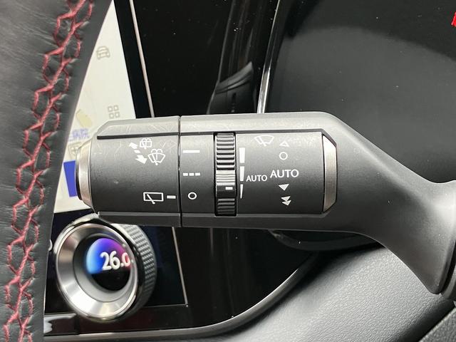 ＲＸ ＲＸ５００ｈ　Ｆスポーツパフォーマンス　三眼ＬＥＤヘッドライト・アラウンドビューモニター・パノラマルーフ・マークレビンソン・オレンジキャリパー・ＡＣＣ／ＬＴＡ／ＢＳＭ・全席シートＨ＆Ｃ・電動リアゲート・デジタルインナーミラー・禁煙（40枚目）