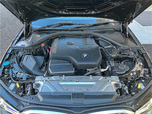 ３シリーズ ３２０ｉ　Ｍスポーツ　ＬＥＤヘッドライト・純正ナビ・バックカメラ・前後センサー・ＡＣＣ／ＬＫＡ／ＢＳＭ・シートヒーター・メモリー機能付パワーシート・Ｗエアコン・ディスプレイオーディオ・純正１８インチＡＷ・禁煙（15枚目）