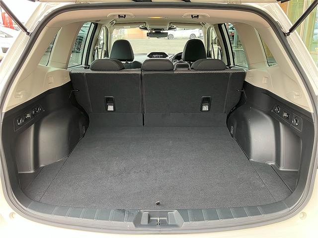 SUBARU FORESTER TOURING