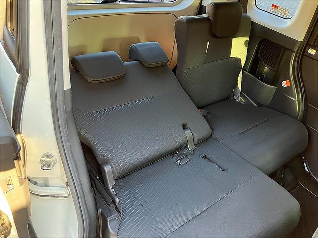 ◆リアシートリクライニング◆リアシートにもリクライニング機能が付いており、快適にお過ごしいただけます。