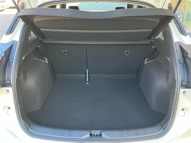 キックス Ｘ　ＬＥＤヘッドライト・社外ナビ・３６０度カメラ・前後センサー・ＡＣＣ／ＬＫＡ・衝突被害軽減ブレーキ・デジタルインナーミラー・ＢＴオーディオ・キーレス／スマートキー・ＰＶガラス・純正１７インチＡＷ・禁煙（16枚目）