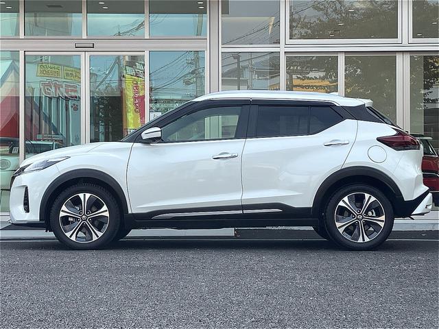 キックス Ｘ　ＬＥＤヘッドライト・社外ナビ・３６０度カメラ・前後センサー・ＡＣＣ／ＬＫＡ・衝突被害軽減ブレーキ・デジタルインナーミラー・ＢＴオーディオ・キーレス／スマートキー・ＰＶガラス・純正１７インチＡＷ・禁煙（30枚目）