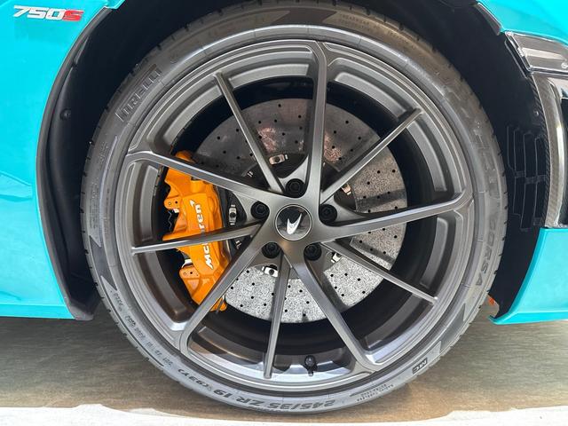 ７５０Ｓスパイダー ベースグレード　４．０　右Ｈ　Ｆリフター　全周囲カメラ　（ブルー）（45枚目）