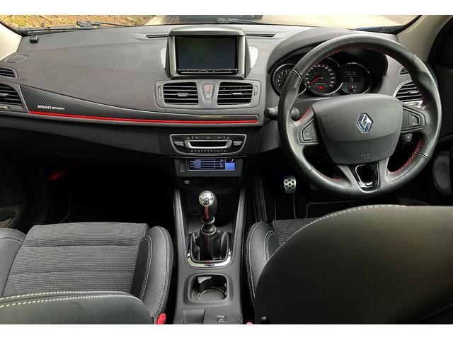 メガーヌエステート GT 220 GT220 6速MT ナビ 地デジ ETC ドラレコ PS5(14枚目)