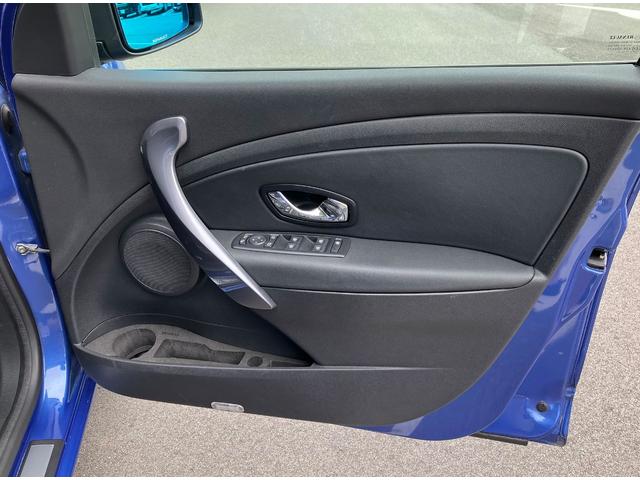 メガーヌエステート GT 220 GT220 6速MT ナビ 地デジ ETC ドラレコ PS5(17枚目)