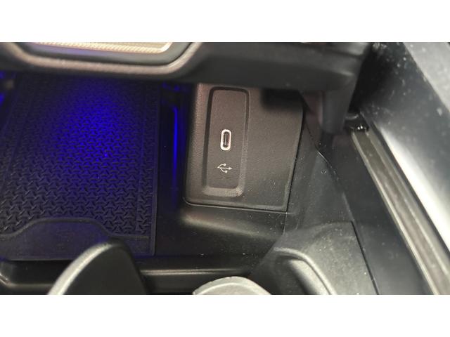 ＧＬＣ ＧＬＣ２２０ｄ　４マチック　ドライバーズパッケージ　ドライバーズパッケージ　ＡＭＧレザーエクスクルーシブパッケージ　ＡＭＧラインパッケージ　パノラミックスライディングルーフ　オパリスホワイト　運転席助手席メモリー機能付きパワーシート　シートヒーター（39枚目）