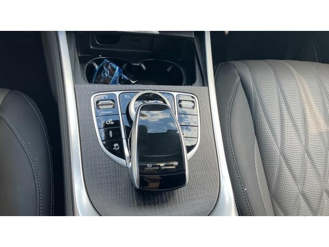 Gクラス G63 マヌファクトゥーアエディション マグノダークオリーブグリーンマットカラー ナッパレザーチタニウムグレー レーダーセーフティパッケージ ブラインドスポットアシスト シートベンチレーター 左ハンドル ブラック22インチアルミホイール(26枚目)