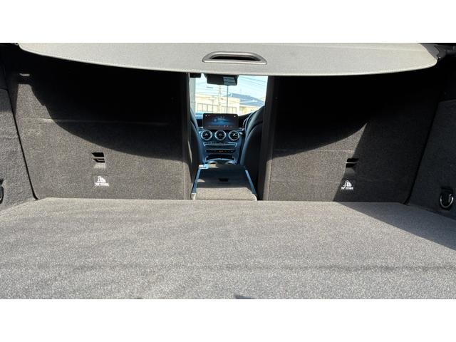 ＧＬＣ ＧＬＣ２２０ｄ４マチッククーペＡＭＧラインパッケージ　ＡＭＧライン　ガラススライディングルーフ　運転席助手席メモリー機能付きパワーシート　レーダーセーフティパッケージ　ブラインドスポットアシスト　シートヒーター　リヤシートヒーター　純正アルミホイール（15枚目）