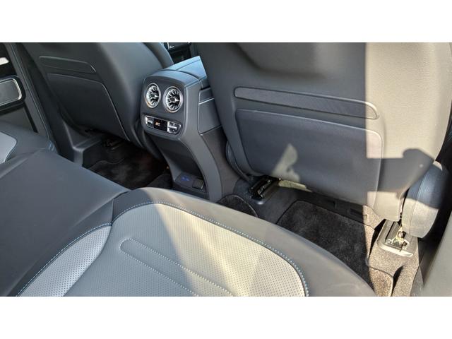 Ｇクラス Ｇ５８０　ウィズＥＱテクノロジーエディション１　レーダーセーフティパッケージ　ブラインドスポットアシスト　運転席助手席メモリー機能付パワーシート　シートヒーター　レザーシート　ブラックアルミホイール　デジタルテレビ　オパリスホワイトマグノ　タイプＣ（19枚目）