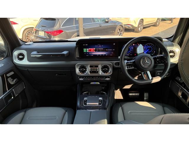 Ｇクラス Ｇ５８０　ウィズＥＱテクノロジーエディション１　レーダーセーフティパッケージ　ブラインドスポットアシスト　運転席助手席メモリー機能付パワーシート　シートヒーター　レザーシート　ブラックアルミホイール　デジタルテレビ　オパリスホワイトマグノ　タイプＣ（21枚目）