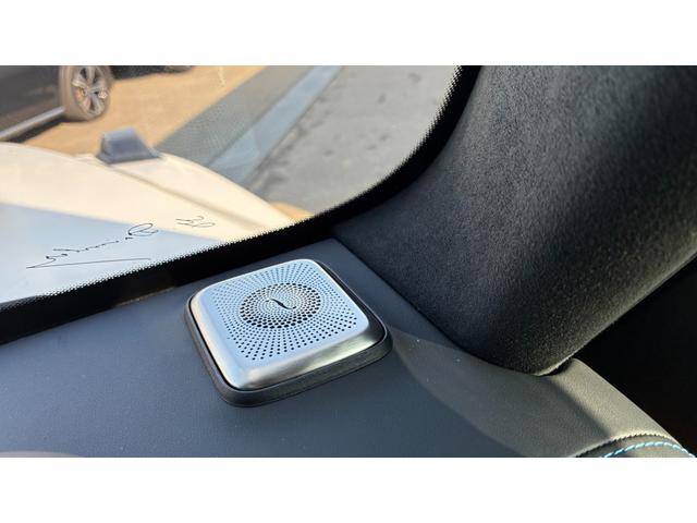 Ｇクラス Ｇ５８０　ウィズＥＱテクノロジーエディション１　レーダーセーフティパッケージ　ブラインドスポットアシスト　運転席助手席メモリー機能付パワーシート　シートヒーター　レザーシート　ブラックアルミホイール　デジタルテレビ　オパリスホワイトマグノ　タイプＣ（42枚目）