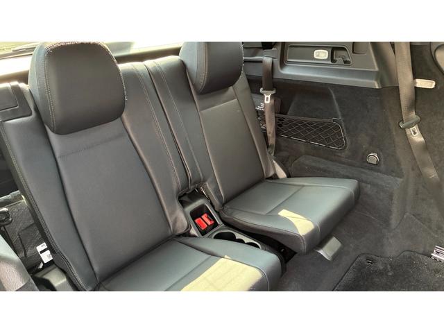 GLE GLE400d 4マチックスポーツ パノラミックスライディングルーフ ダイヤモンドホワイト レーダーセーフティパッケージ ブラインドスポットアシスト 純正アルミホイール 運転席助手席メモリー機能付きパワーシート ワイヤレスチャージング(11枚目)