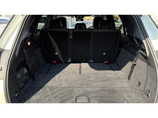 GLE GLE400d 4マチックスポーツ パノラミックスライディングルーフ ダイヤモンドホワイト レーダーセーフティパッケージ ブラインドスポットアシスト 純正アルミホイール 運転席助手席メモリー機能付きパワーシート ワイヤレスチャージング(13枚目)