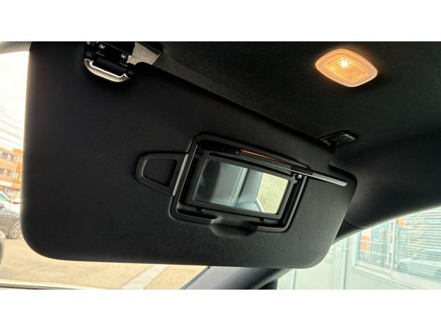 GLE GLE400d 4マチックスポーツ パノラミックスライディングルーフ ダイヤモンドホワイト レーダーセーフティパッケージ ブラインドスポットアシスト 純正アルミホイール 運転席助手席メモリー機能付きパワーシート ワイヤレスチャージング(47枚目)