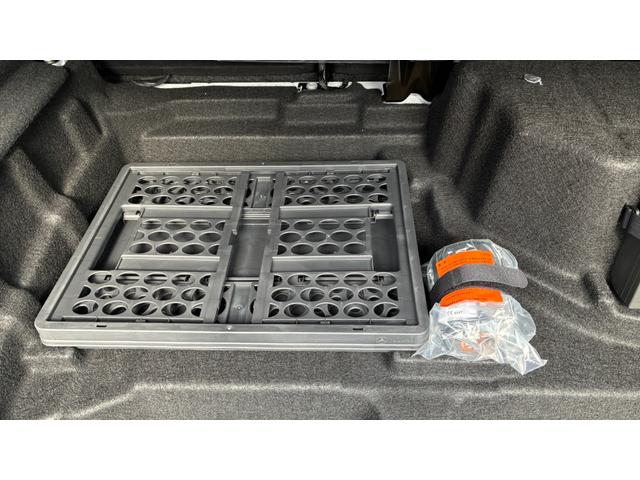 GLC GLC43 4マチックAMGレザエクスクルシブパケジ AMGレザーエクスクルーシブパッケージ オパリスホワイト 運転席助手席メモリー機能付パワーシート シートヒーター AMGデザインアルミホイール レーダーセーフティパッケージ ブラインドスポットアシスト(11枚目)