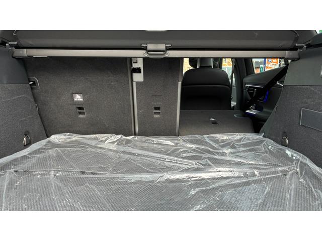 GLC GLC43 4マチックAMGレザエクスクルシブパケジ AMGレザーエクスクルーシブパッケージ オパリスホワイト 運転席助手席メモリー機能付パワーシート シートヒーター AMGデザインアルミホイール レーダーセーフティパッケージ ブラインドスポットアシスト(12枚目)