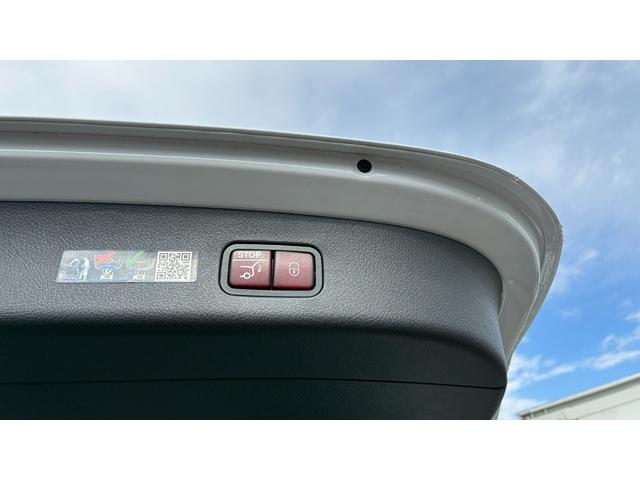 GLC GLC43 4マチックAMGレザエクスクルシブパケジ AMGレザーエクスクルーシブパッケージ オパリスホワイト 運転席助手席メモリー機能付パワーシート シートヒーター AMGデザインアルミホイール レーダーセーフティパッケージ ブラインドスポットアシスト(15枚目)