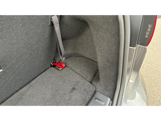 GLB GLB35 4マチック アドバンスドパッケージ マウンテングレー 運転席助手席メモリ機能付パワーシート レーダーセーフティパッケージ ブラインドスポットアシスト AMGデザインアルミホイール 3列シート HDDナビ タイプC(11枚目)