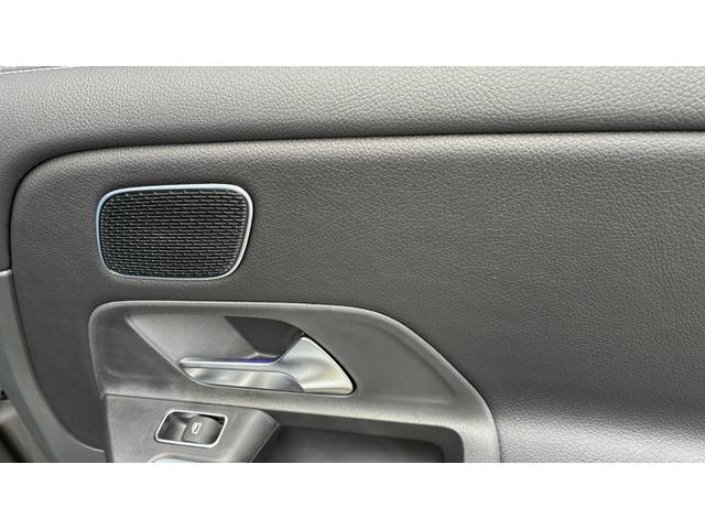 GLB GLB35 4マチック アドバンスドパッケージ マウンテングレー 運転席助手席メモリ機能付パワーシート レーダーセーフティパッケージ ブラインドスポットアシスト AMGデザインアルミホイール 3列シート HDDナビ タイプC(21枚目)