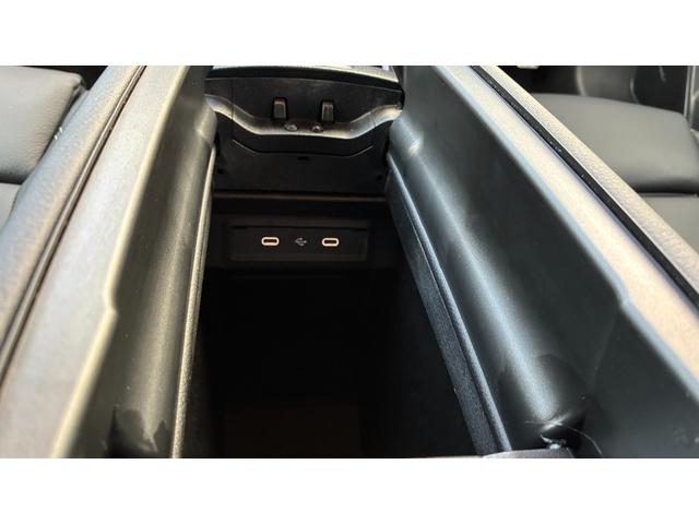 GLB GLB35 4マチック アドバンスドパッケージ マウンテングレー 運転席助手席メモリ機能付パワーシート レーダーセーフティパッケージ ブラインドスポットアシスト AMGデザインアルミホイール 3列シート HDDナビ タイプC(27枚目)