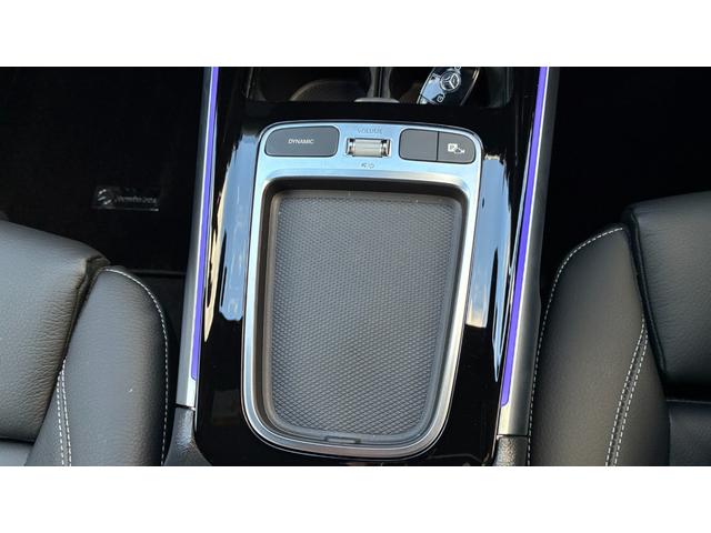 GLB GLB35 4マチック アドバンスドパッケージ マウンテングレー 運転席助手席メモリ機能付パワーシート レーダーセーフティパッケージ ブラインドスポットアシスト AMGデザインアルミホイール 3列シート HDDナビ タイプC(43枚目)