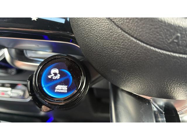 GLB GLB35 4マチック アドバンスドパッケージ マウンテングレー 運転席助手席メモリ機能付パワーシート レーダーセーフティパッケージ ブラインドスポットアシスト AMGデザインアルミホイール 3列シート HDDナビ タイプC(50枚目)