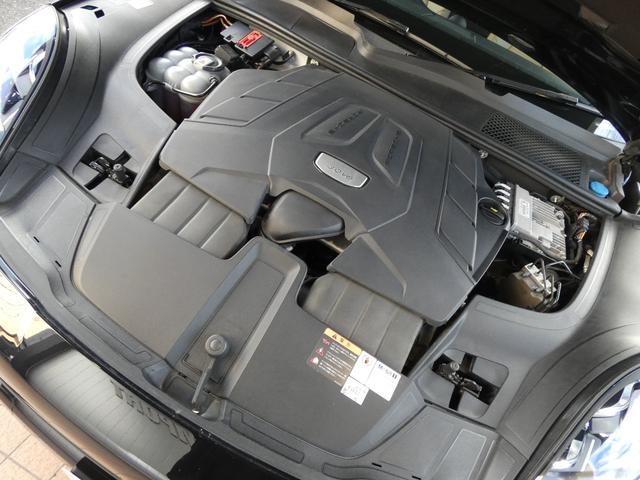 PORSCHE CAYENNE BASEGRADE