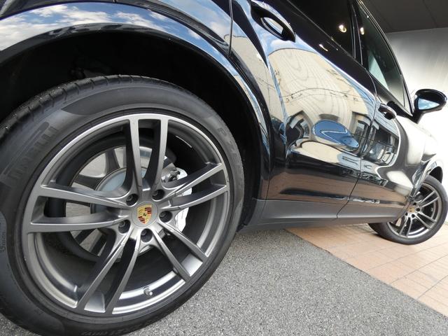 PORSCHE CAYENNE BASEGRADE